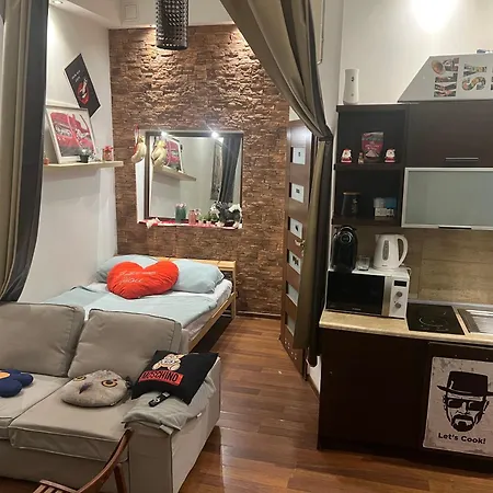 Apartment Lets Go